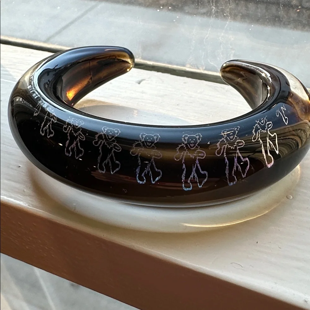 Grateful Dead Bear Handblown glass bracelet - Picture 3 of 6